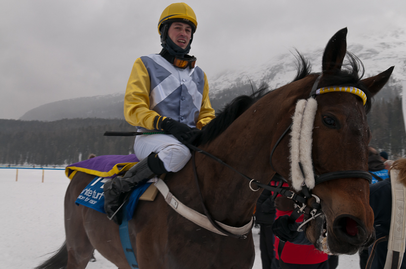 Gübelin 73. Grosser Preis von St. Moritz, Sieger, Winner - Pferd: Schützenjunker / Jockey: Daniele Porcu / Owner: Philipp Schärer Graubünden, Horse Race, Snow, Sport, St. Moritz, Switzerland, White Turf, Winter