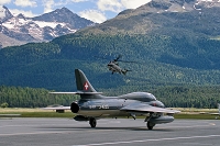 Engiadina Classics 2008, Swiss Army Hunter and Super Puma, military, aircraft, airshow, Airport, Samedan, SWITZERLAND