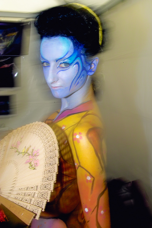Art, Aufführung, Bodypainting, Color, Colors, Colour, Colours, Contest, Event, Farbe, Festival, Kunst, Körperbemalung, Körpermalerei, Modelle, Models, Model, Performance, Schminkkunst, Stage, Veranstaltung, Vorführung, WEB, Wettbewerb, A flash study of Anna Pogodzinska's model