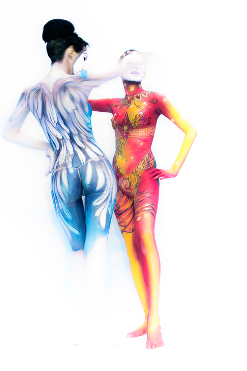 Art, Aufführung, Bodypainting, Color, Colors, Colour, Colours, Contest, Event, Farbe, Festival, IndexPageImage, Kunst, Körperbemalung, Körpermalerei, Modelle, Models, Model, Performance, Schminkkunst, Stage, Veranstaltung, Vorführung, WEB, Wettbewerb, Montri Wadla-Iad certainly brought his soft asian touch

(study on over exposure)