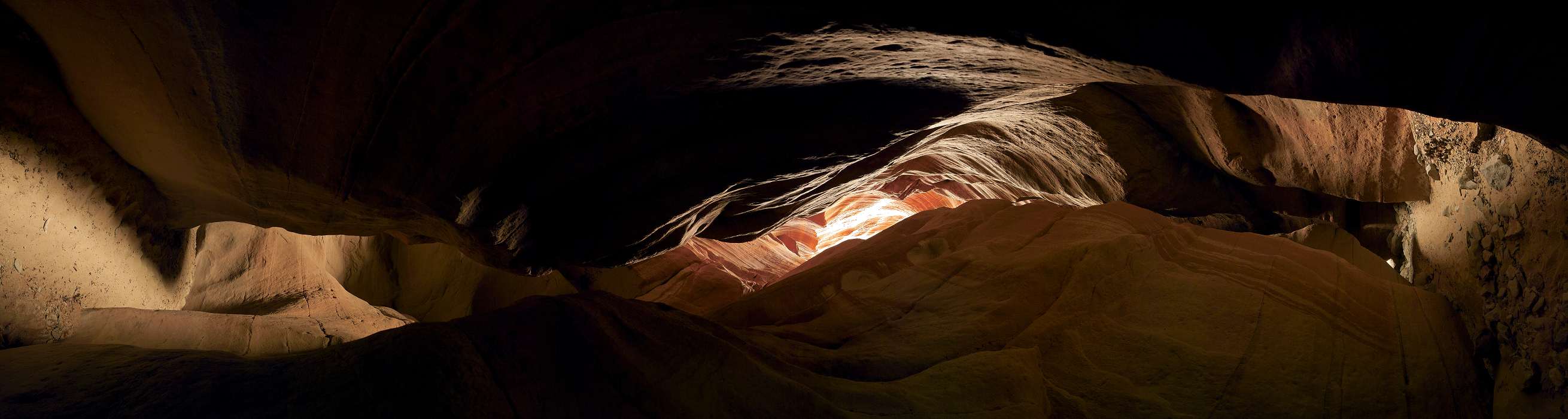  , US-West Spring 2007, Red Cave Canyon, Utah, United States, img04400-04426.jpg