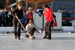Curling, Openair, Corinna Wanzenried, Andri Wallnöfer und Karin Ming; Team Sils Juniors