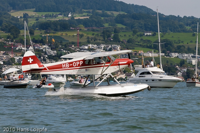 A Piper acting as the tender of Sikorsky S-38