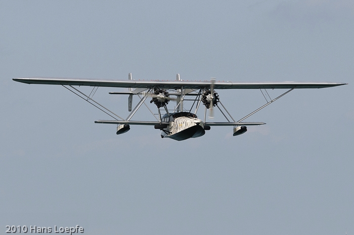 First landing approach of Sikorsky S-38