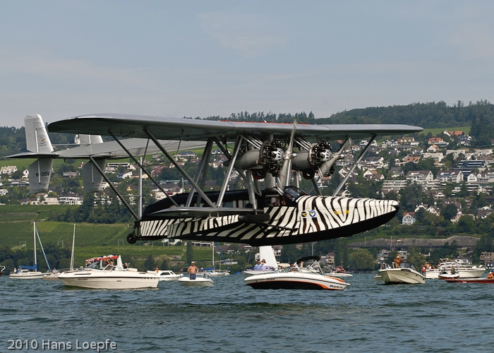 First landing approach of Sikorsky S-38