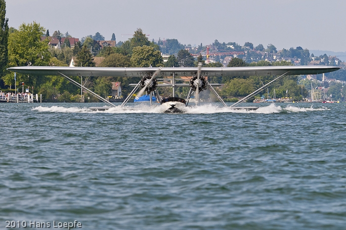 Second successful landing approach of Sikorsky S-38