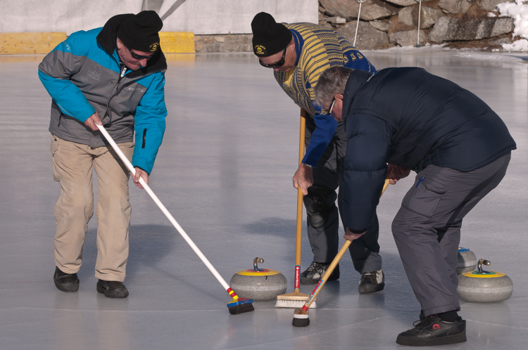 Curling, Graubünden, Sport, St. Moritz, Switzerland, Veteranentreffen, Winter