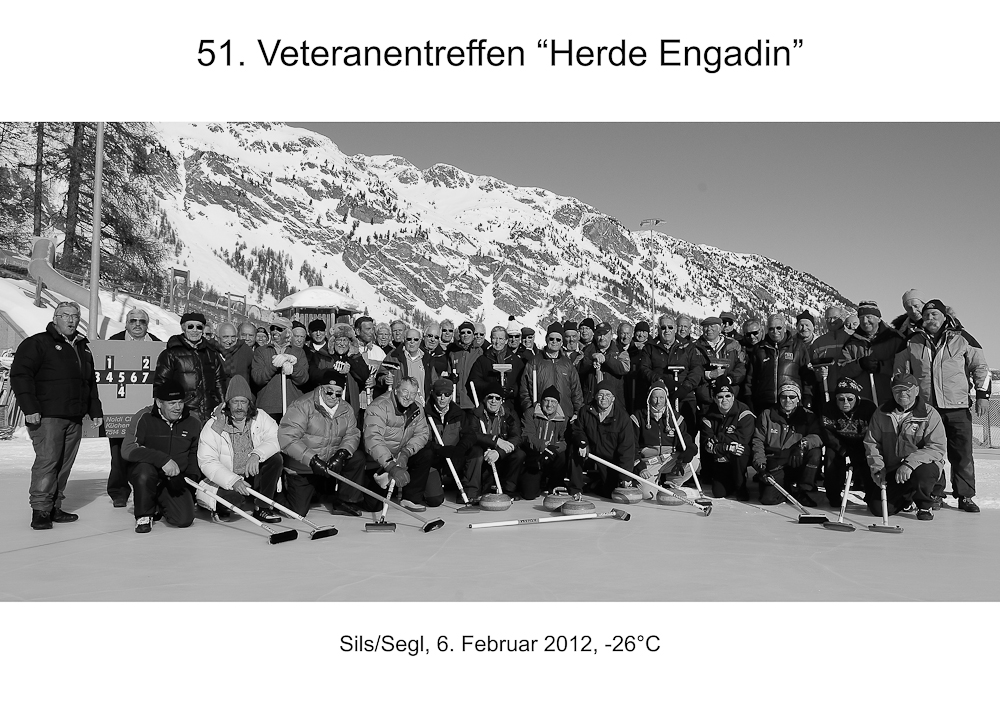 51. Veteranentreffen -  Herde Engadin, Bei frostiger Temperatur von -26°C trafen sich 48 engadiner Veteranen, im ganzen Tal bekannt als 'Herde Engadin', zum gemeinsamen Curling Spiel (Muh-Cup) in Sils/Segl. Curling, Graubünden, Herde Engadin, Mountains, Sils, Sport, Switzerland, Veteranentreffen, Winter