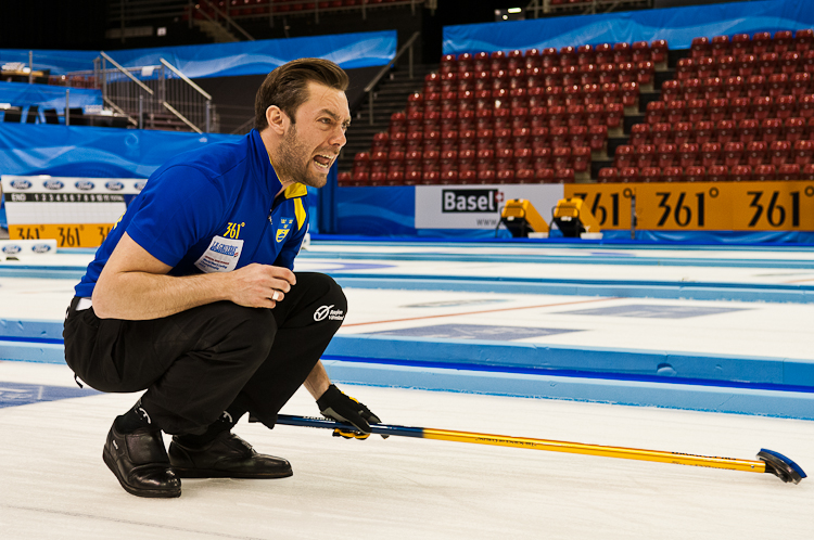 New Zealand vs. Sweden, Score 10 : 2, Team New Zealand: de Boer Peter, Becker Sean, Becker Scott, Thomson Kenny, Dowling Philip
Team Sweden: Kraupp Sepbastian, Lindberg Frederik, Eriksson Oskar, Kjaell Viktor, Edin Niklas Curling, Sport, World Men's Chamionship