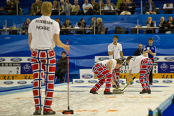 Curling, Sport, World Men's Chamionship, France vs. Norway, Score 6 : 9, Team France: Thomas Dufour (Skip), Tony Angiboust, Lionel Roux, Wilfrid Coulot, Jeremy Farier.
Team Norway: Ulsrud Thomas, Nergaard Torger, Svae Christoffer, Petersson Haavard Vad, Loevold Thomas.