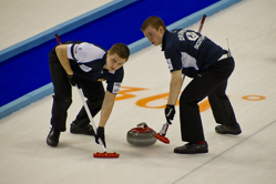 Curling, Sport, World Men's Chamionship, Scotland vs. Canda, Scroe 7 : 8, Team Scotland: Brewster Tom, Drummond Greg, Andrews Scott, Goodfellow Michael, Edwards David.
Team Canada: Howard Glen, Middaugh Wayne, Laing Brent, Savill Craig, Howard Scott.