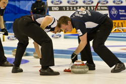 Curling, Sport, World Men's Chamionship, Scotland vs. Canda, Scroe 7 : 8, Team Scotland: Brewster Tom, Drummond Greg, Andrews Scott, Goodfellow Michael, Edwards David.
Team Canada: Howard Glen, Middaugh Wayne, Laing Brent, Savill Craig, Howard Scott.