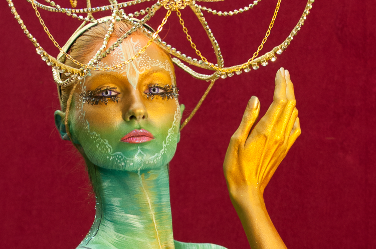 Body Painting, World Body Painting Festival 2013, Theme: Holy Geometry, Competition: Brush and Sponge / Artist: Einat Dan
