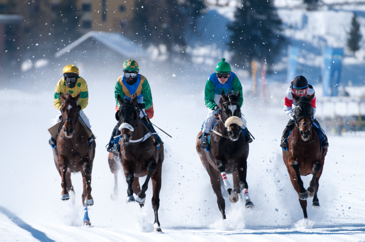 Snow sport, White Turf, frozen lake, horse racing, winter, Flat race, 1600m, GP Swiss International Air Lines, CHF15000, Flat race, 1600m, GP Swiss International Air Lines, CHF15000