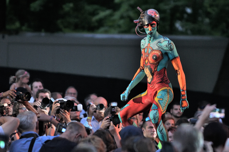 Body Painting, Body Art, on stage, Brush and Sponge / Final / Artist: Brierley Thorpe, UK