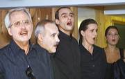 Chor beim Einsingen - Gaspare Semadeni, Daniel Badilatti, Thomas Schütt, Hanna Niedermann und Sonja Brouwer (vlnr)., Opera, Il Pirata, Hotel Kulm, St. Moritz, Grisons, Switzerland