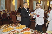 Le Chef de Service vous souhaîte un bon appetit., Opera, Il Pirata, Hotel Kulm, St. Moritz, Grisons, Switzerland