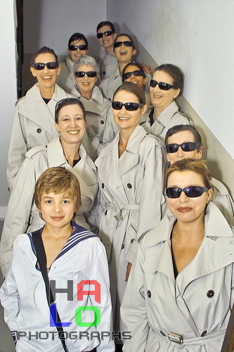 Journalistinnen Chor: Nico Erne, Barbara Picenoni, Monica Thommy, Hanna Niedermann, Anna Bisaz, Barbara Schellenberg, Elisabeth Escher, Heidi Buess, Sabina Wyss, Sonja Brouwer, Sara Bigna Janett und Muriel de Preux., Opera, Il Pirata, Hotel Kulm, St. Moritz, Grisons, Switzerland, sdim0744.jpg