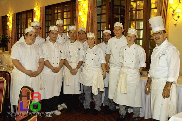 Chef de Cuisine, Herr Hans Nussbaumer mit Küchenbrigade, Opera, Il Pirata, Hotel Kulm, St. Moritz, Grisons, Switzerland, sdim1159.jpg