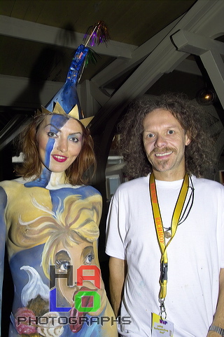 Artist Olaf Haugk mit Modell, Swiss Bodypainting Day 2006, Hotel Seeburg, Luzern, Switzerland, img06394.jpg