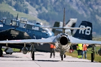 Engiadina Classics 2008, Swiss Army Hunter, military, aircraft, airshow, Airport, Samedan, SWITZERLAND