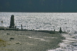 Schwebende Skulpturen aus Holz und Stein / Floating Sculputres of Wood and Rocks, lAKE aRT sILVAPLANA, temporary Art at Lej da Silvaplana, Silvaplana, Grisons, Switzerland