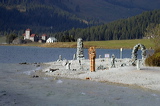 Free floating Sculputres of Rocks and Wood / frei schwebende Skulpturen aus Stein und Holz, lAKE aRT sILVAPLANA, temporary Art at Lej da Silvaplana, Silvaplana, Grisons, Switzerland