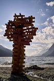 Schwebende Skulpturen aus Holz und Stein / Floating Sculputres of Wood and Rocks, lAKE aRT sILVAPLANA, temporary Art at Lej da Silvaplana, Silvaplana, Grisons, Switzerland