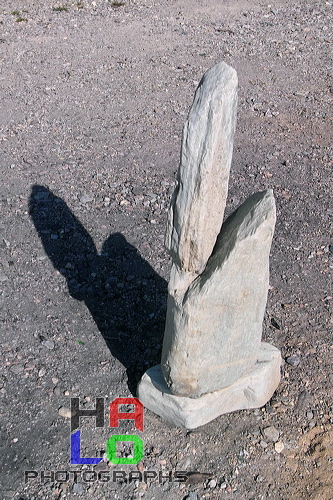 Free floating Sculputres of Rocks and Wood / frei schwebende Skulpturen aus Stein und Holz, lAKE aRT sILVAPLANA, Seeufer, Silvaplana, Grisons, Switzerland, img14369.jpg