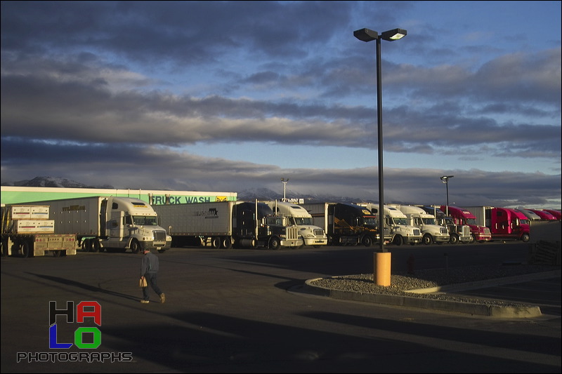 A 3 Day-Drive from Reno to Vail, Humming Trucks camping at Fuel Station, Wadsworth, Nevada,  , img20244.jpg