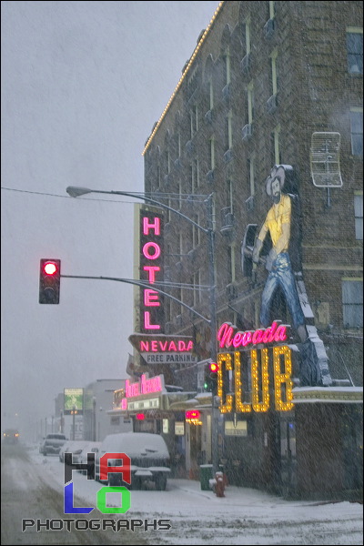 A 3 Day-Drive from Reno to Vail, Bars and Gambling invite to stop while driving in heavy winter conditions. A Major Snowstorms forced me to halt.<br>, Eureka, Nevada, Gambling, Bar, Snowstorm, Downtown, img20260.jpg